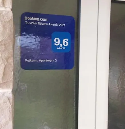 Petkovic Apartmani 2 Tivat Exterior photo